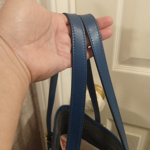 Louis Vuitton Special Order Bucket GM Epi - Picture 8 of 16